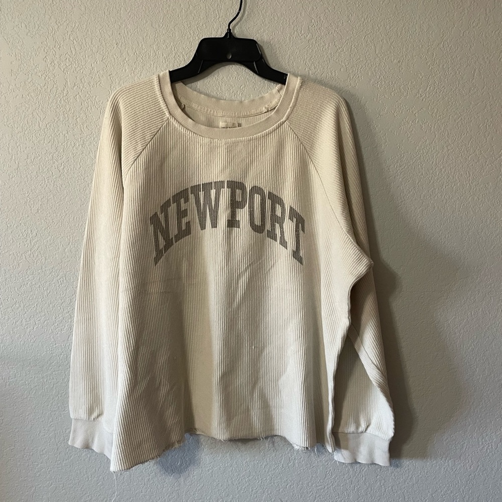 Newport distressed crewneck